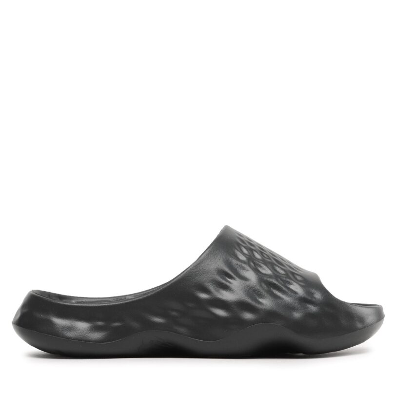 Чехли New Balance SUFHUPK3 Черен цвят на ниска цена