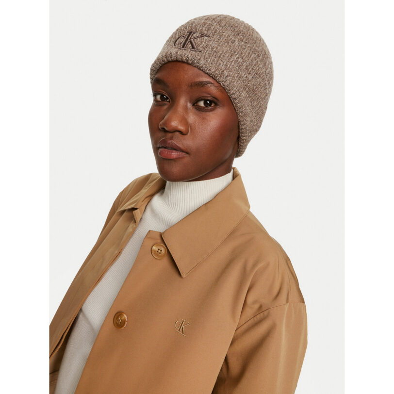 Шапка Calvin Klein Thick Embroidery K60K612321 Бежов цвят на ниска цена