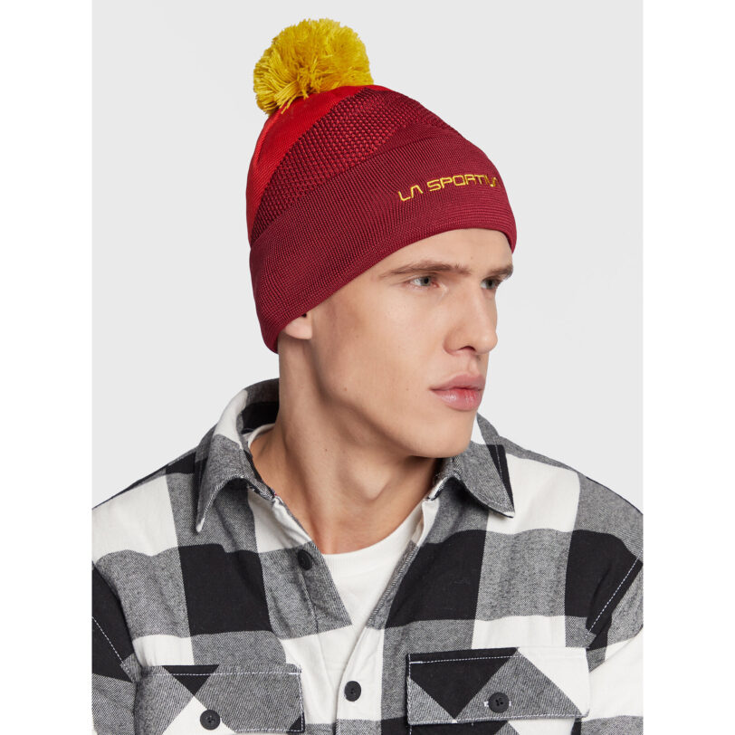 Шапка La Sportiva Knitty Y58320319 Червен цвят на ниска цена