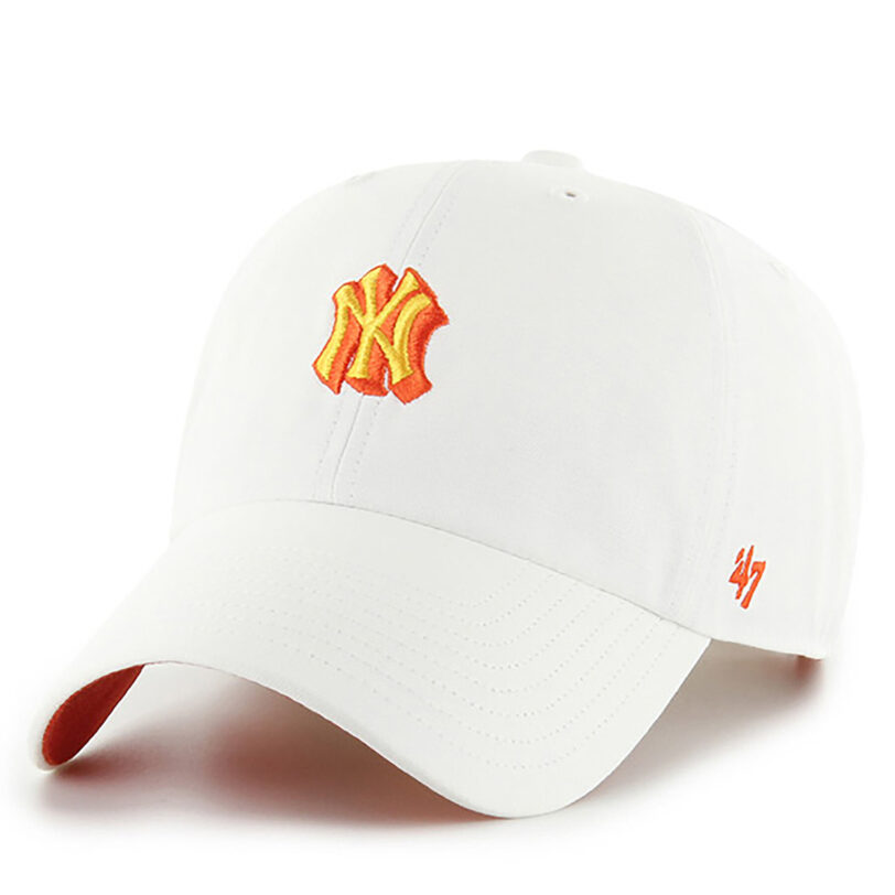 Шапка с козирка 47 Brand New York Yankees B-CHPCU17GWS Бял цвят на ниска цена