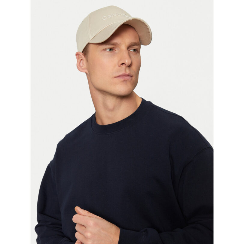 Шапка с козирка Calvin Klein K50K511987 Екрю цвят на ниска цена