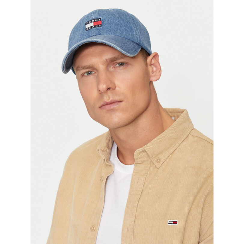 Шапка с козирка Tommy Jeans AM0AM12936 Син цвят на ниска цена