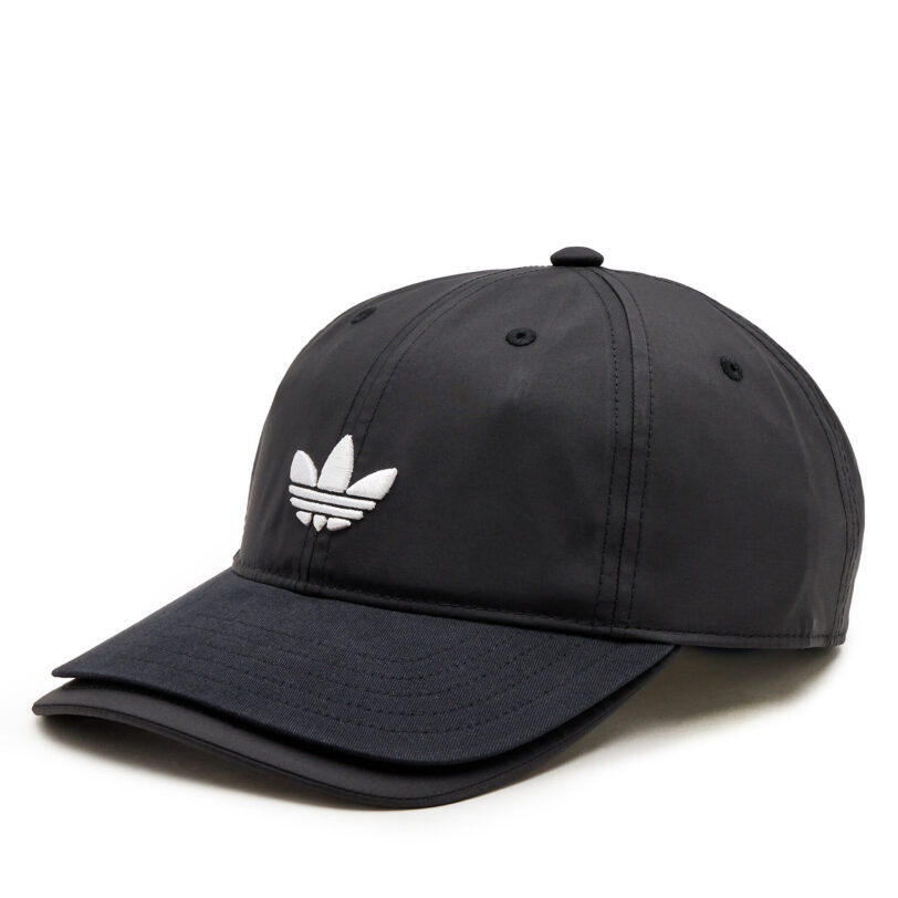 Шапка с козирка adidas IW8626 Черен цвят на ниска цена