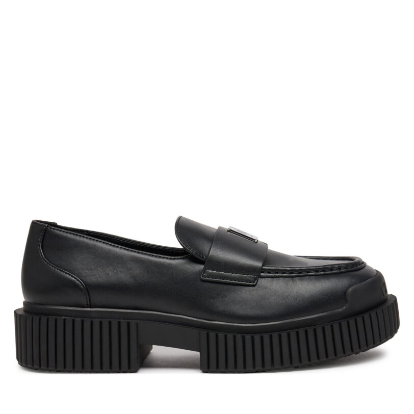 лоуфъри с дебела подметка Armani Exchange XDA006 XV874 00002 Черен цвят на ниска цена