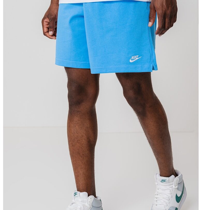 Бермуди Club с връзка Nike