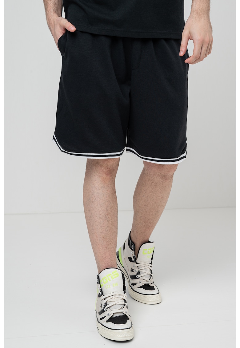 Бермуди Retro с връзка Converse