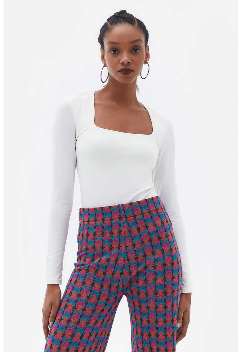 Блуза с квадратно деколте OXXO