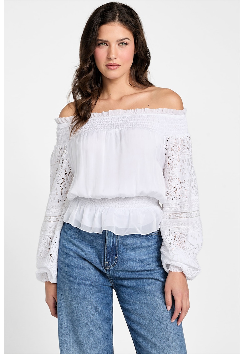 Блуза с коприна с голи рамене GUESS