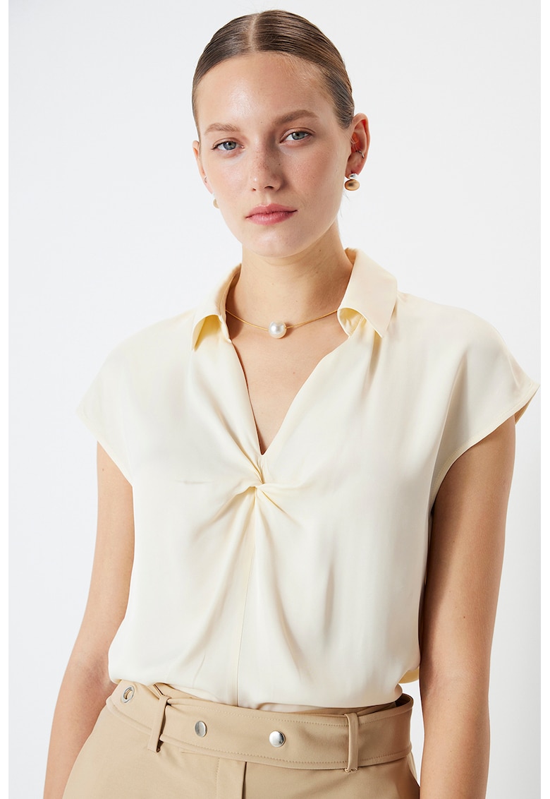 Блуза с усукан детайл Ipekyol