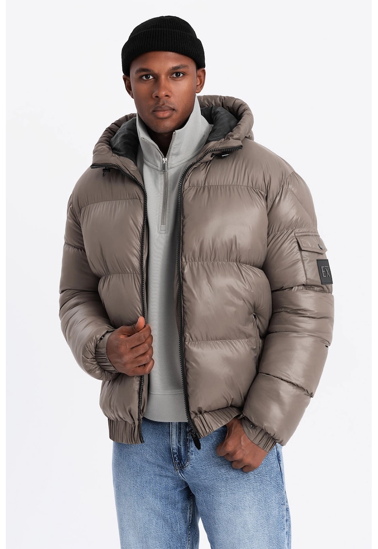 Ватирано зимно яке с джоб на ръкава OMBRE