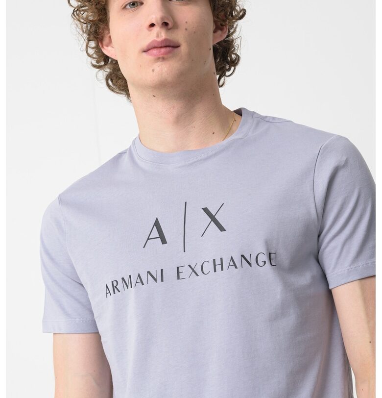 Вталена памучна тениска с лого ARMANI EXCHANGE