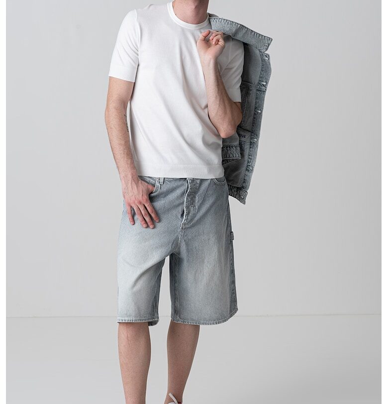 Вталена тениска с овално деколте HUGO