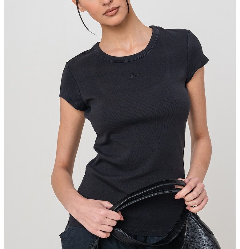 Вталена тениска с отвор на гърба BOSS