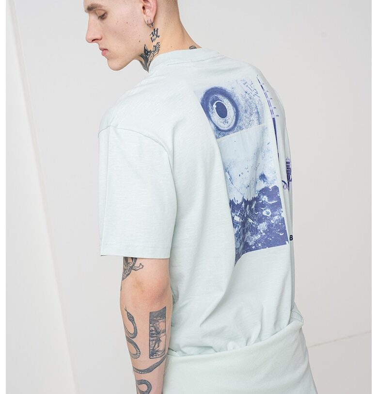 Десенирана тениска с овално деколте BOSS