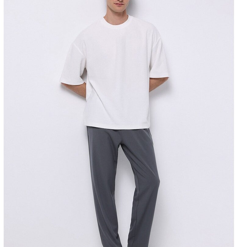 Джогър със свобофна кройка COLINS