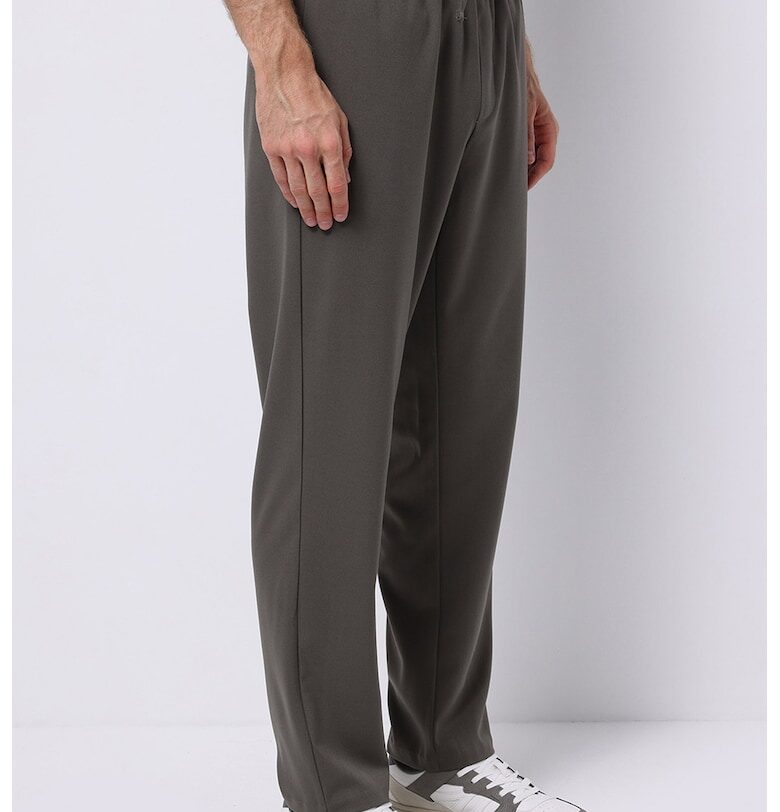 Джогър със свобофна кройка COLINS