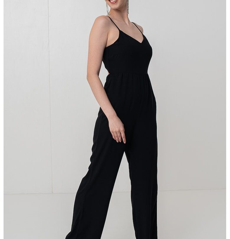 Дълъг гащеризон Nova с отвор на гърба Only