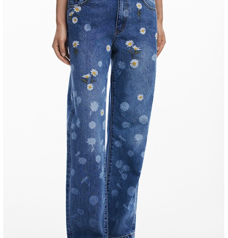 Дънки с бродерии DESIGUAL