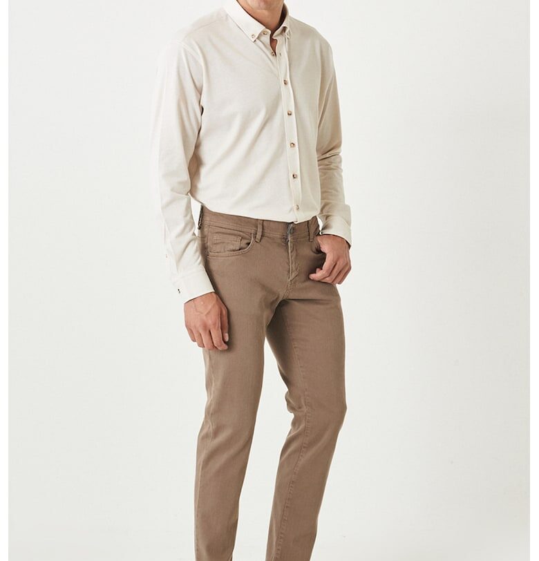 Дънки с джобове и средна талия ACCo