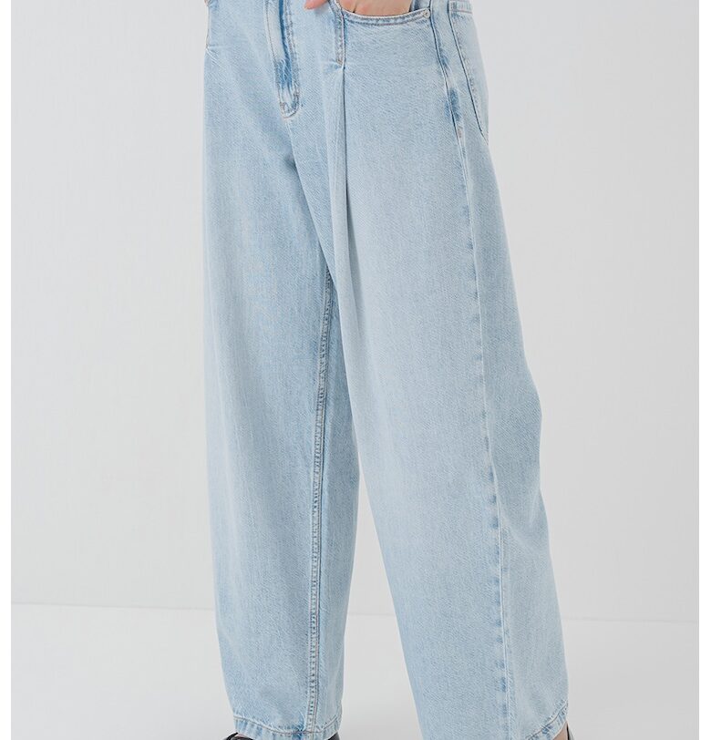 Дънки с набирания BOSS