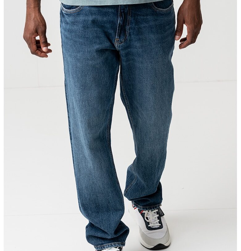 Дънки със свободна кройка CALVIN KLEIN JEANS