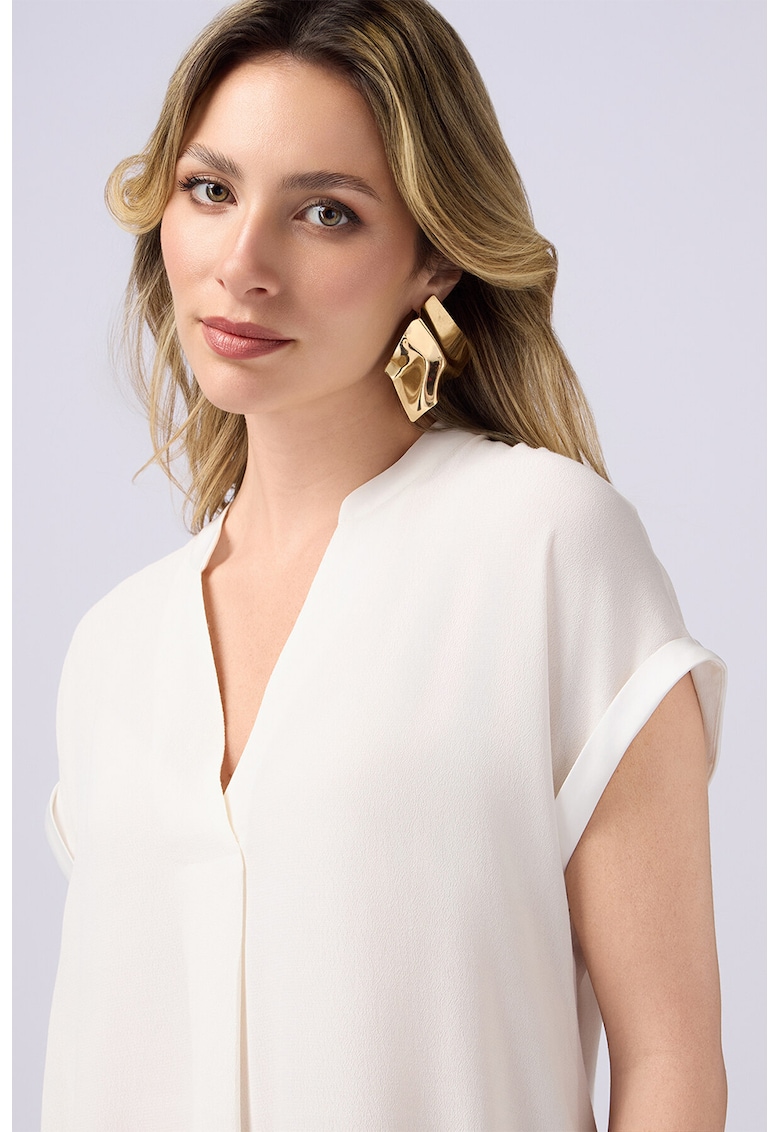 Ефирна шпиц блуза Oltre