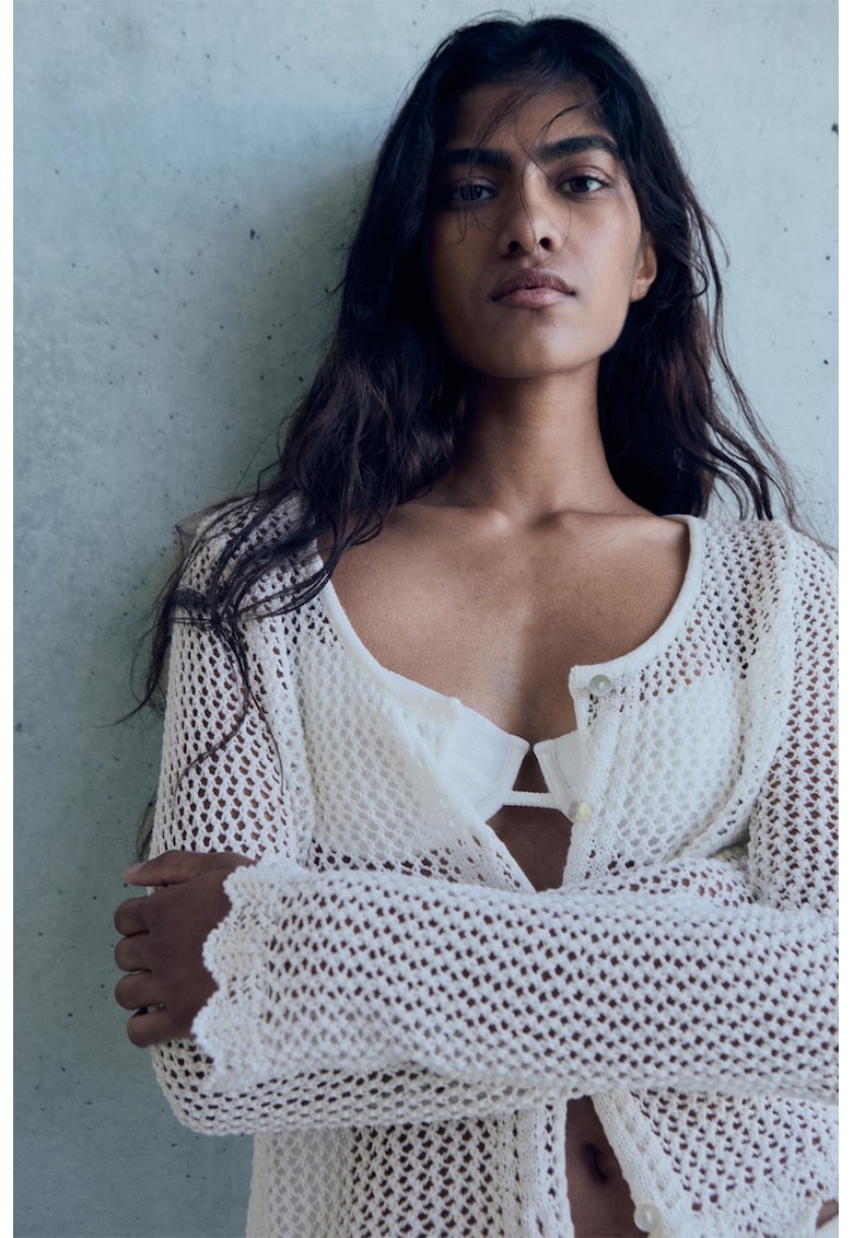 Жилетка с едра плетка Mango