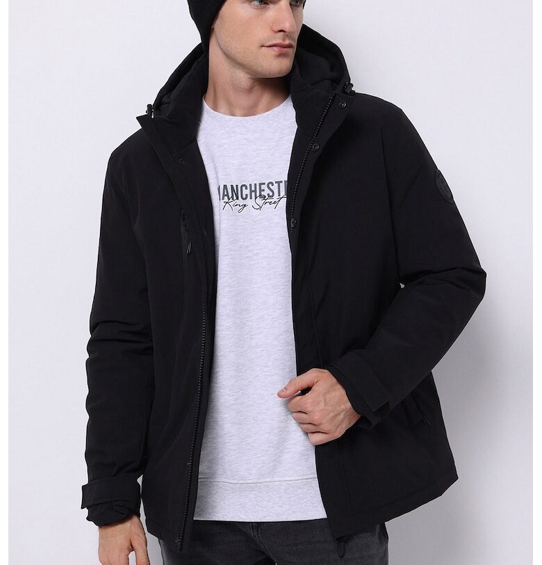 Зимно яке с джобове с цип COLINS