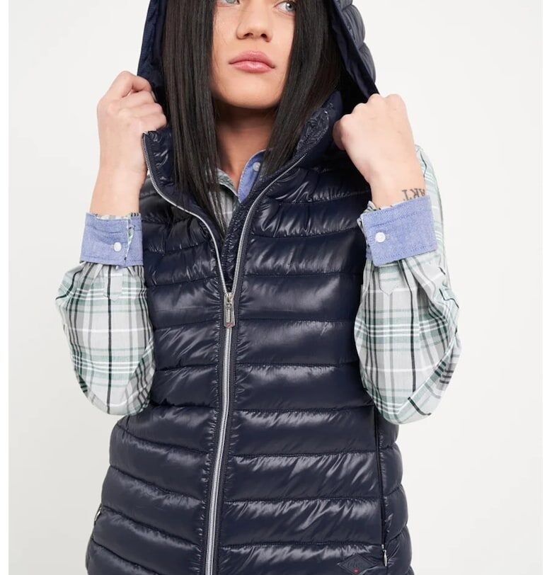 Капитониран елек с качулка Lee Cooper