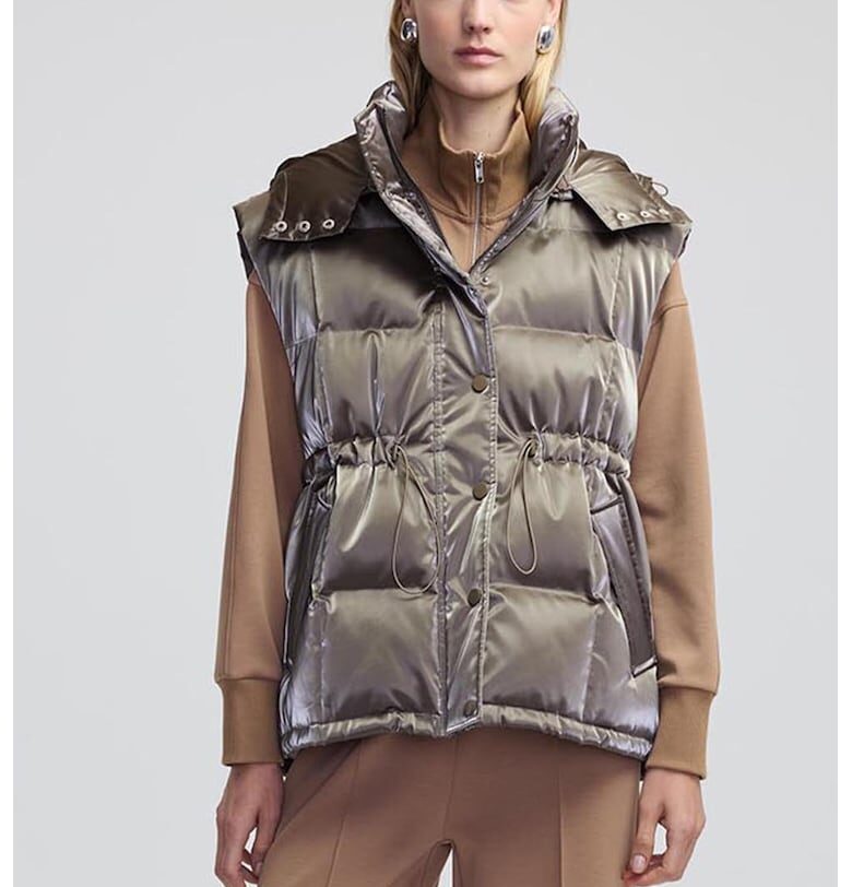 Капитониран елек с отделяща се качулка Ipekyol