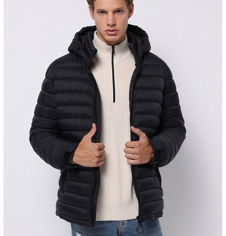 Капитонирано зимно яке с качулка COLINS