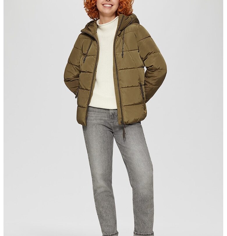 Капитонирано зимно яке с качулка QS