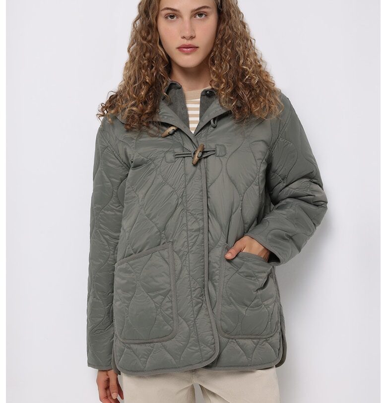 Капитонирано яке с копчета Brandenburg COLINS