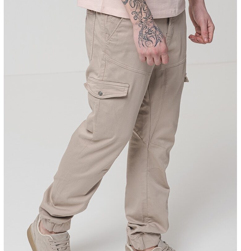 Карго панталон с памук GUESS