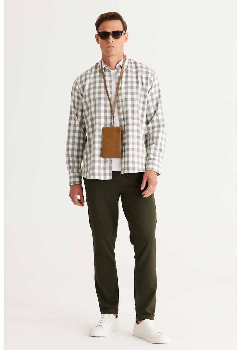 Карирана риза с копчета на яката ACCo