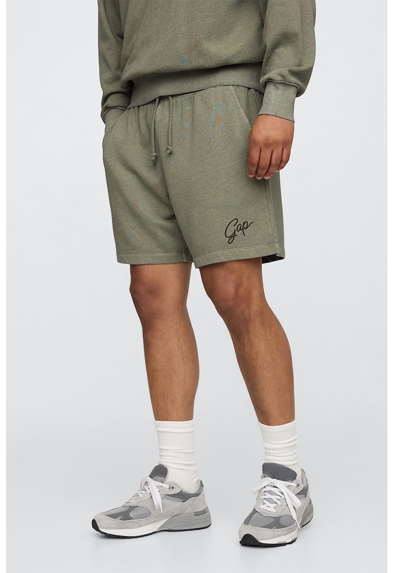 Къс панталон с лого GAP