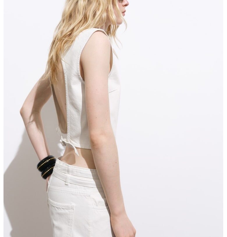 Къс топ с отвор на гърба Mango