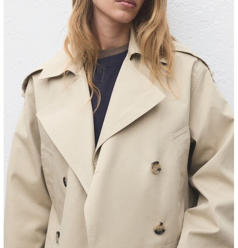 Къс тренч с двуредно закопчаване Mango