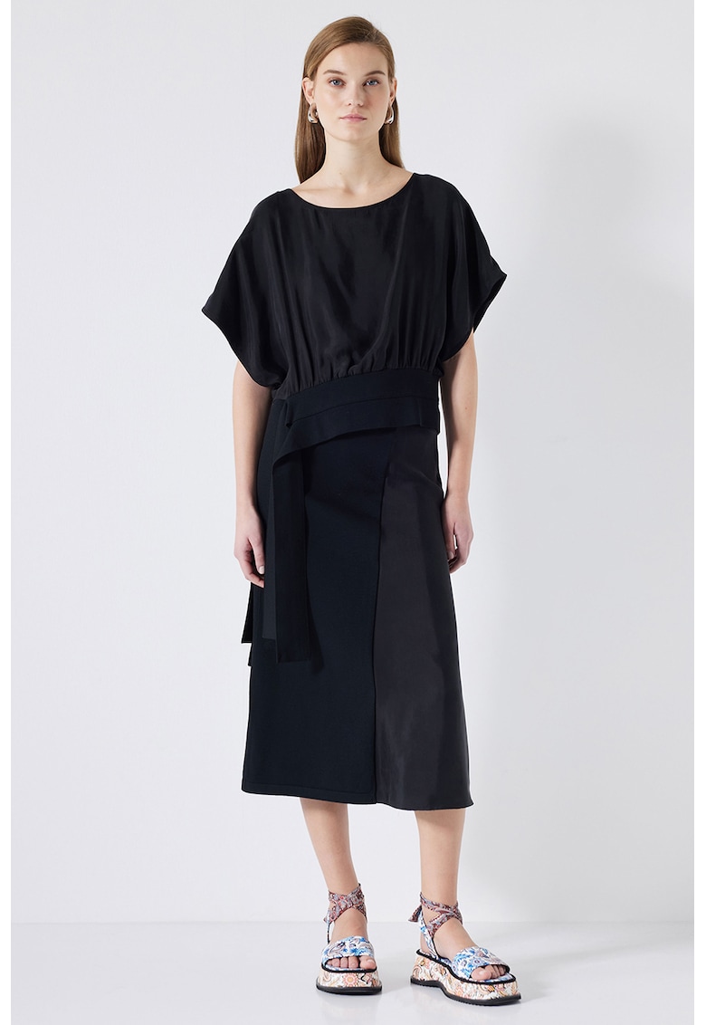 Къса асиметрична блуза Ipekyol