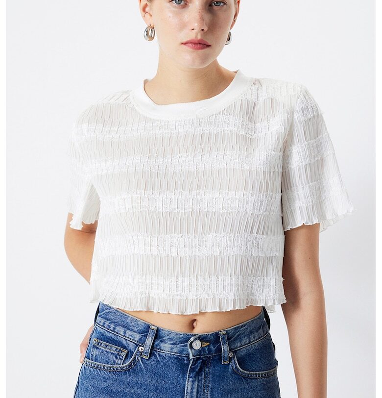 Къса блуза с релеф Ipekyol