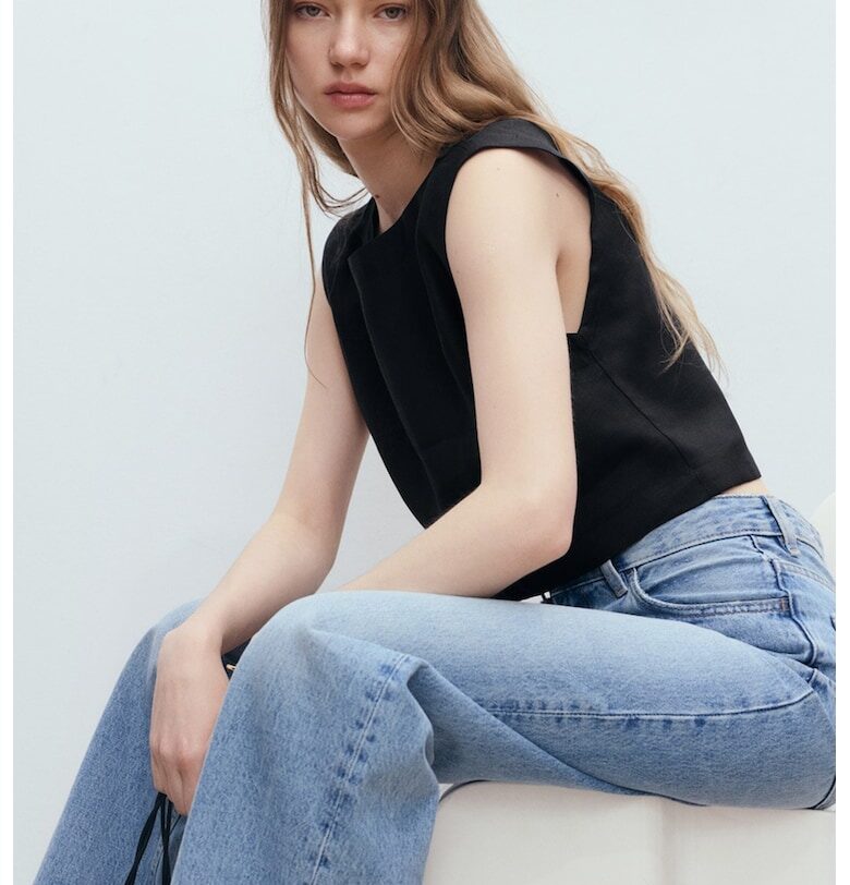 Къса ленена тениска Mango