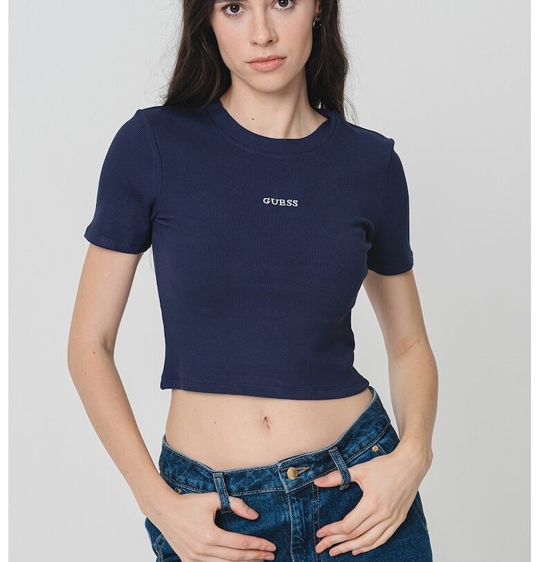 Къса фитнес тениска с лого GUESS