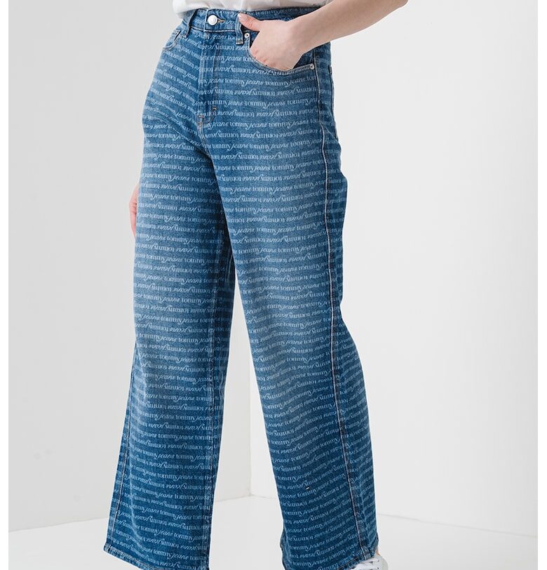 Къси дънки с лого Tommy Jeans