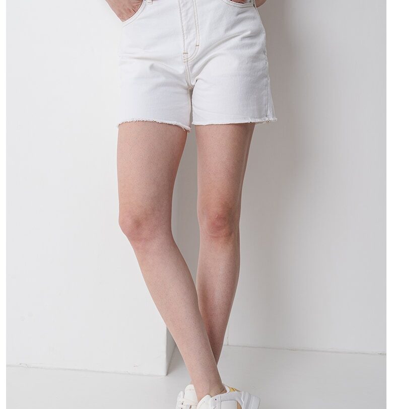 Къси дънки тип Mom Tommy Jeans