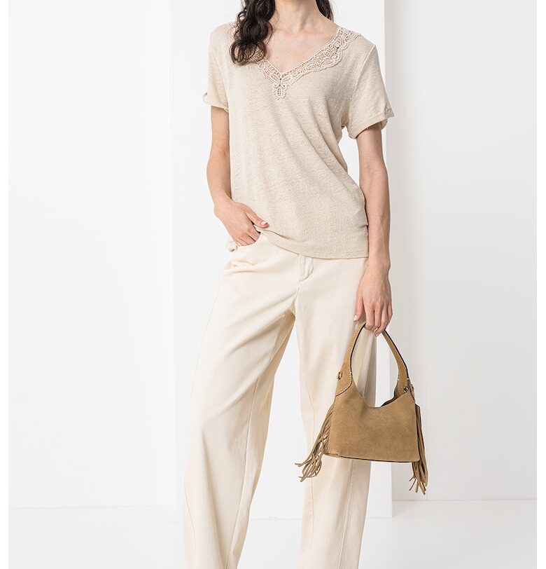 Ленена тениска Elaria с шпиц и бродерия BOSS