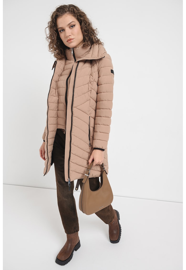 Непромокаемо капитонирано зимно яке DKNY