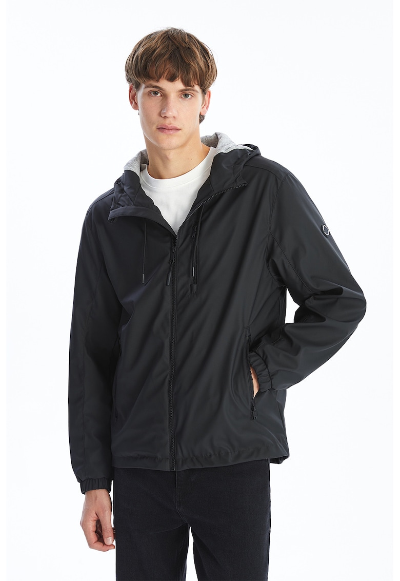 Олекотено яке с джобове с цип LC WAIKIKI