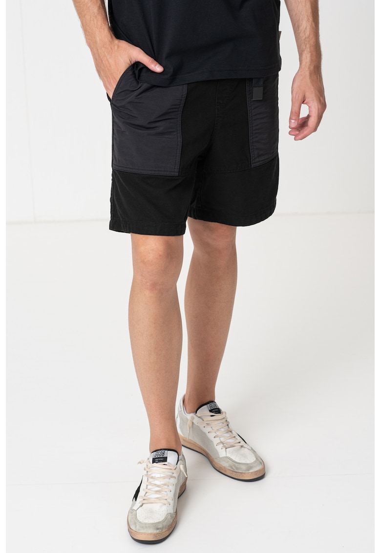 Памучен панталон с големи джобове HUGO