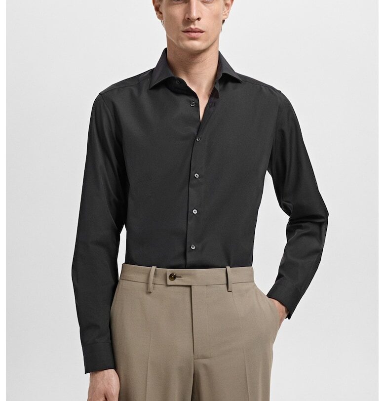 Памучна риза с класическа яка Mango