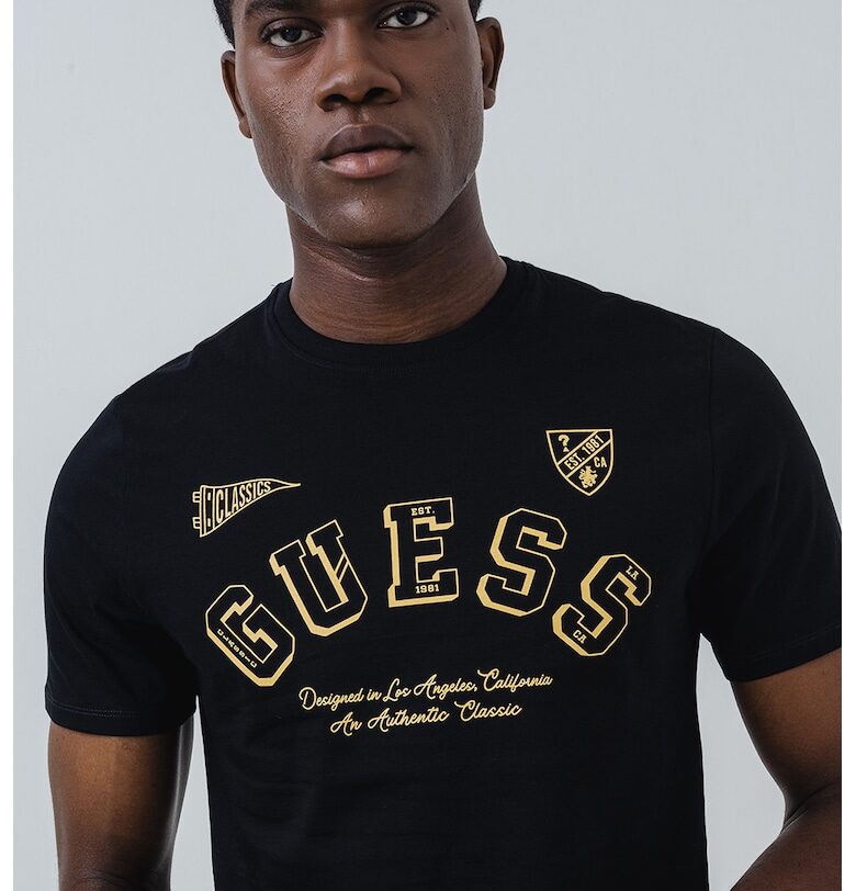 Памучна слим тениска GUESS JEANS
